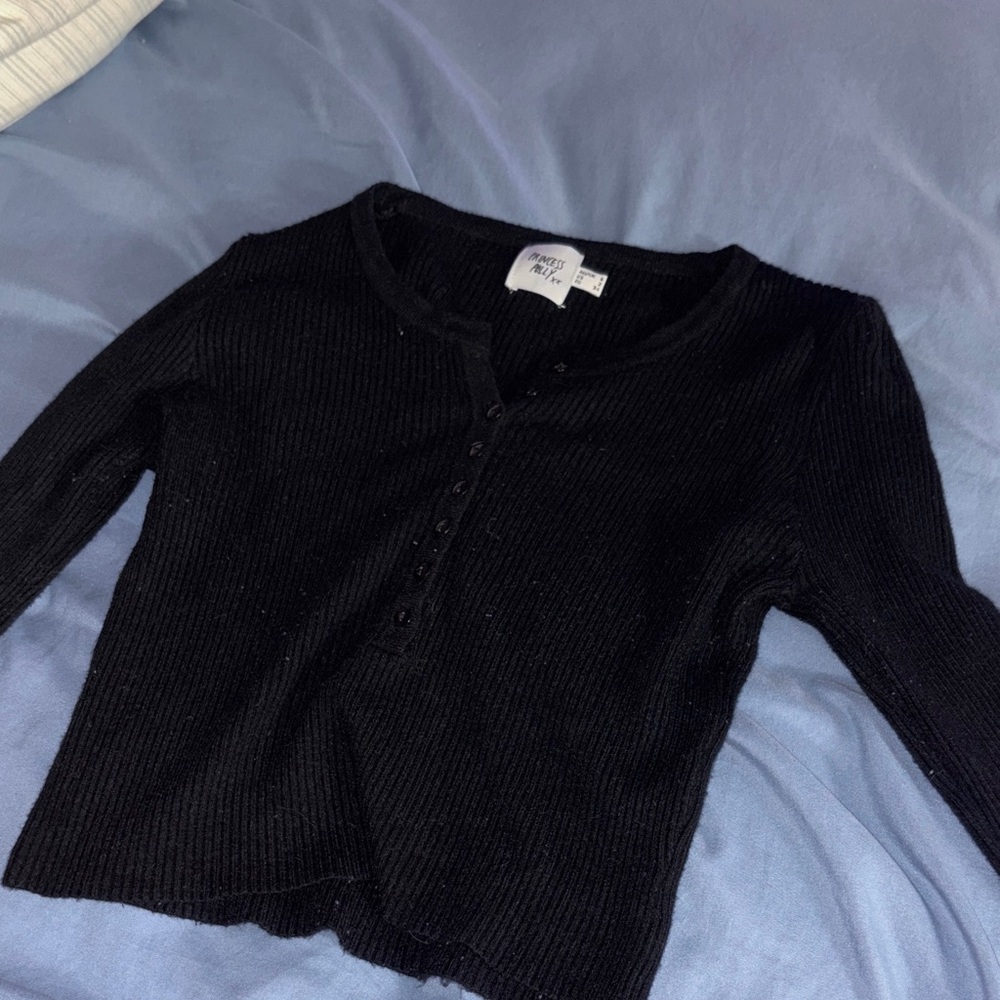 H&M Black Ribbed Button-Up Top - Picture 2 of 3